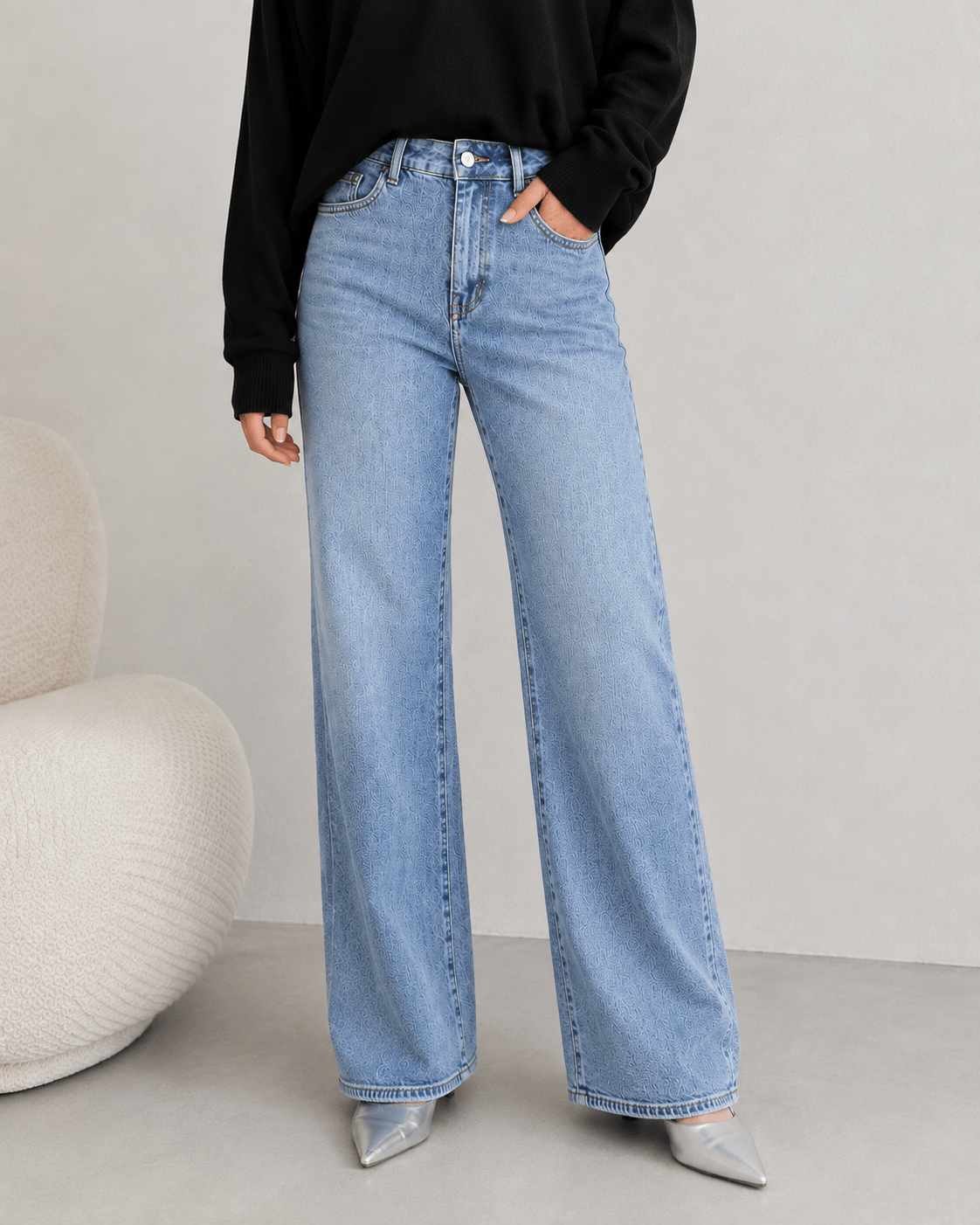 Calça Jeans Straight Leg Valentina em ganga clara — vista frontal